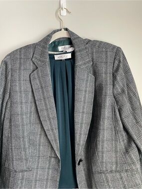 Kasper Gray Plaid Blazer with Teal Lining